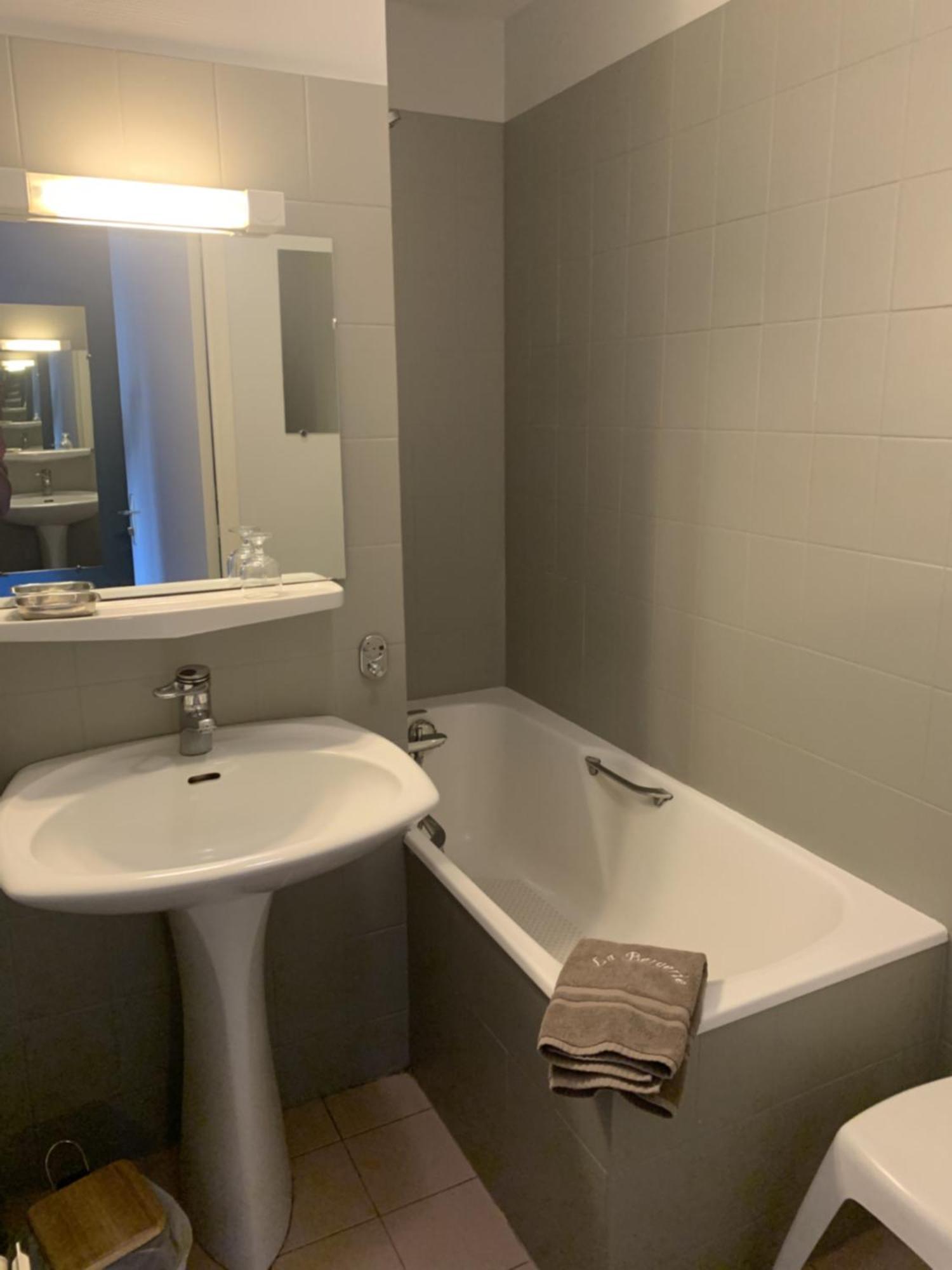 La Bergerie - Gite Et Chambres D'Hotes Roz-sur-Couesnon Exterior foto
